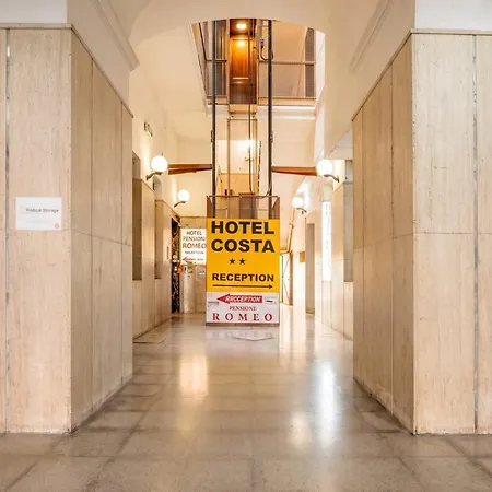 Hub 1 Aparthotel